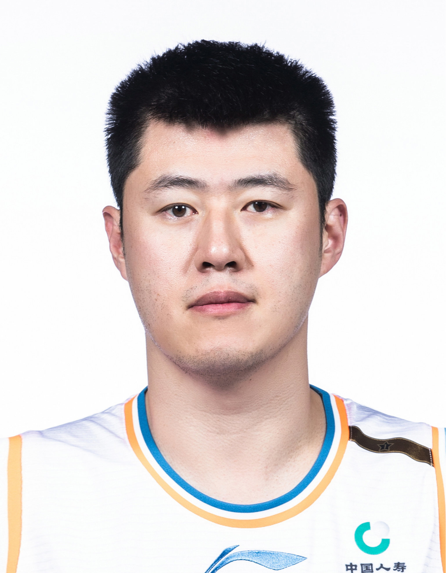 https://img.xypdt.cn/img/basketball/player/ba11f18bc381278f120d035585dd0057.jpg